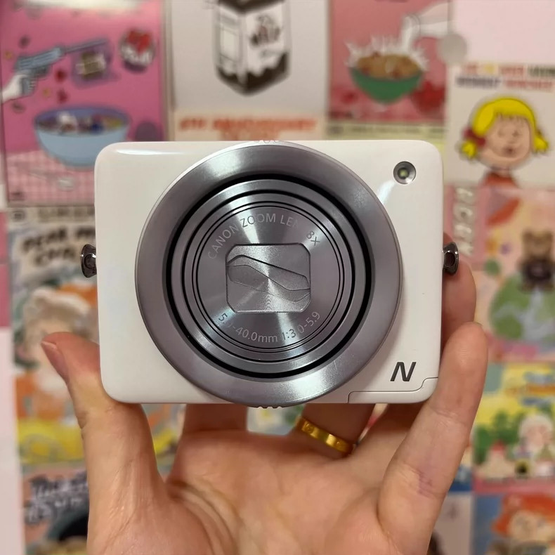 Canon N1 Digital Camera 12MP WiFi Flip Screen Touchscreen Compact Vlog Tested