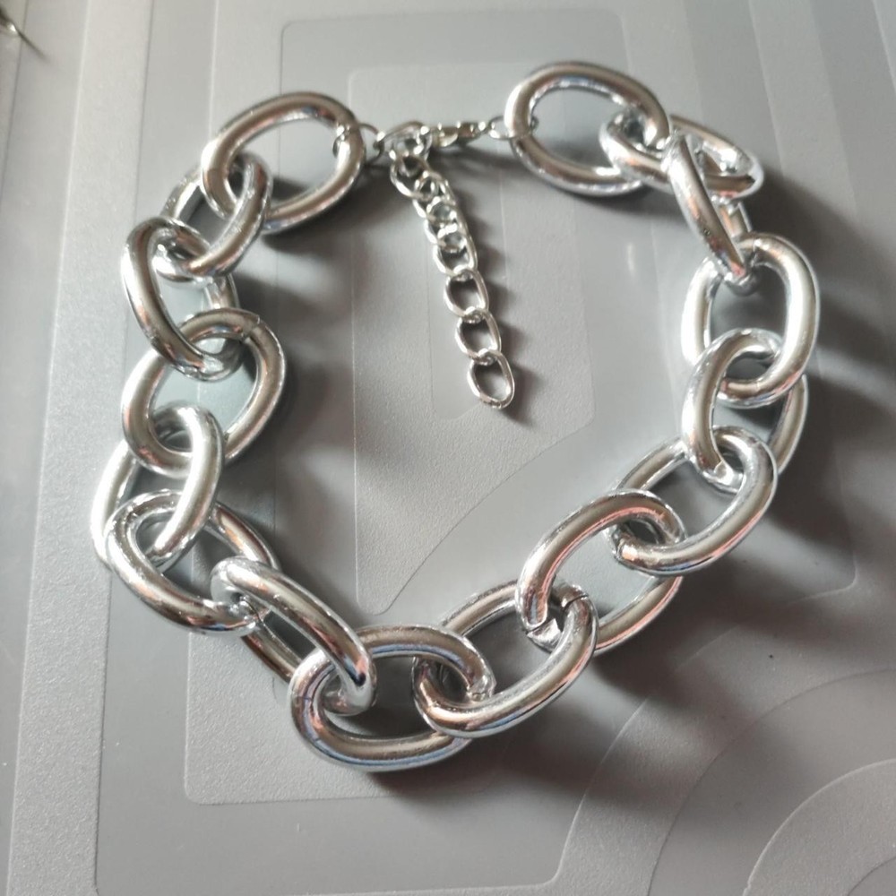 Silver Tone choker Necklace Approx 15-18Inches