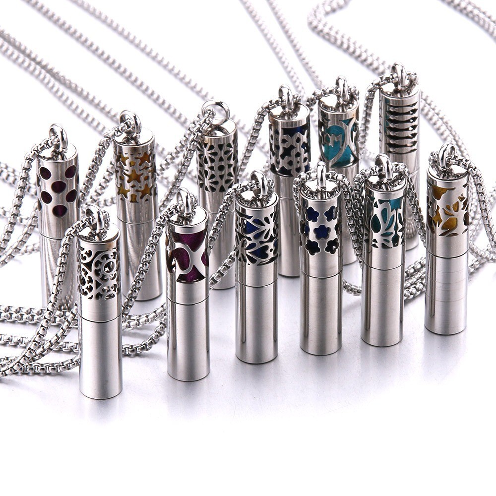 Aromatherapy Necklace Locket with Stainless Steel Perfume Oil Diffuser