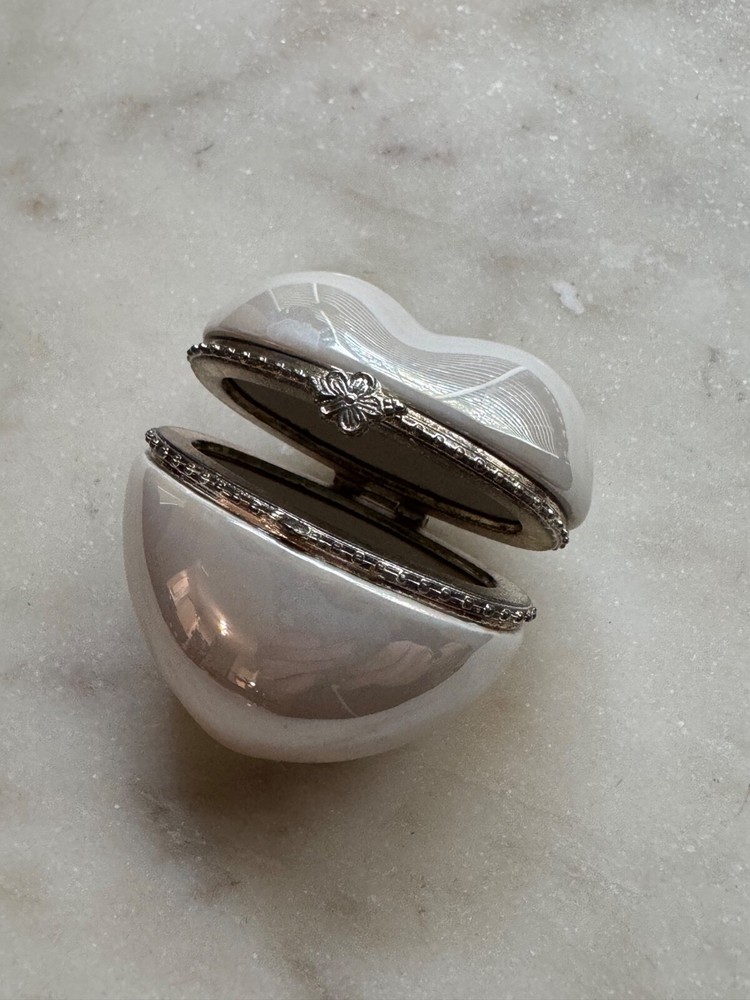 Heart Shaped Trinket Box hand made in perfect condition for gifting