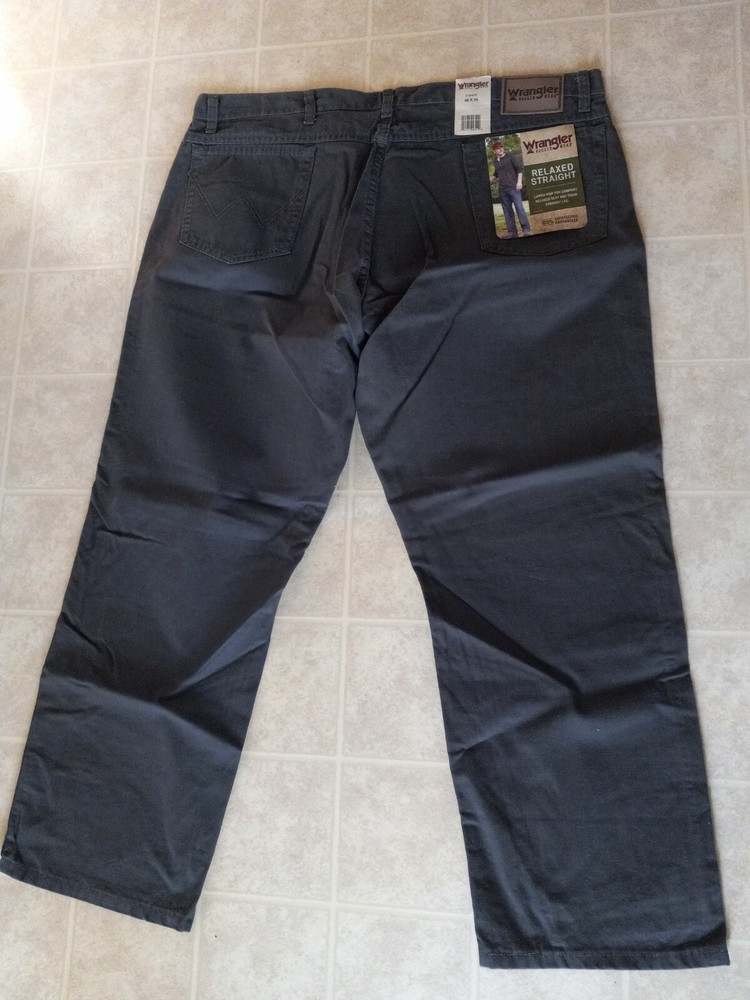 NWT MEN'S Wrangler Straight Fit Pant Relaxed 42X29 NEW