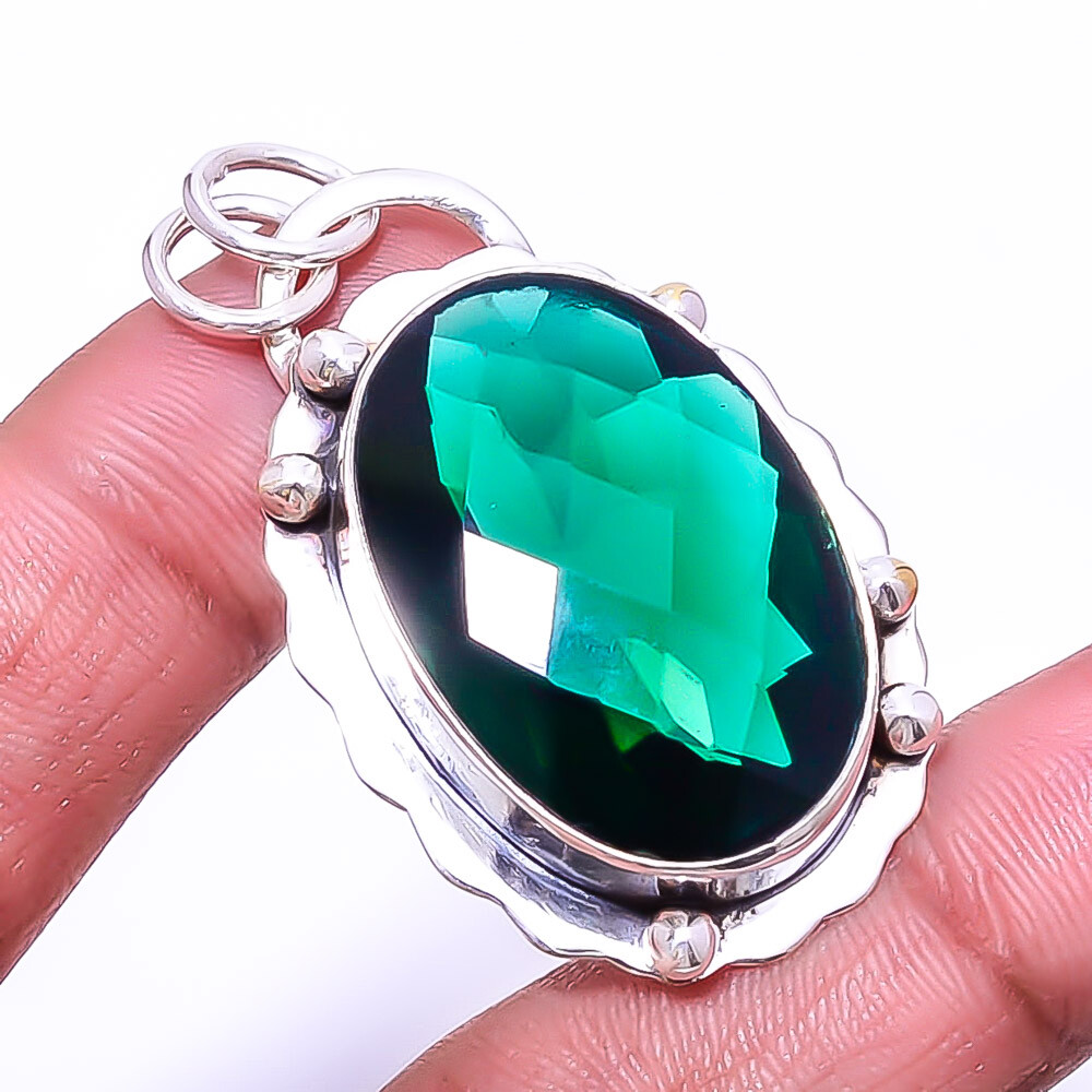 Emerald Designer Handmade (Simulated) 925 Sterling Silver Pendant 1.76