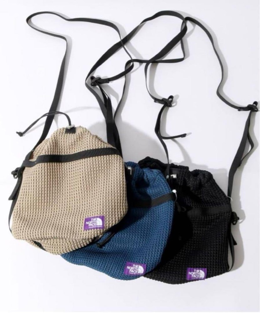 The North Face Navy Mesh Bucket Shoulder Bag with Drawstring - Stylish & Convenient