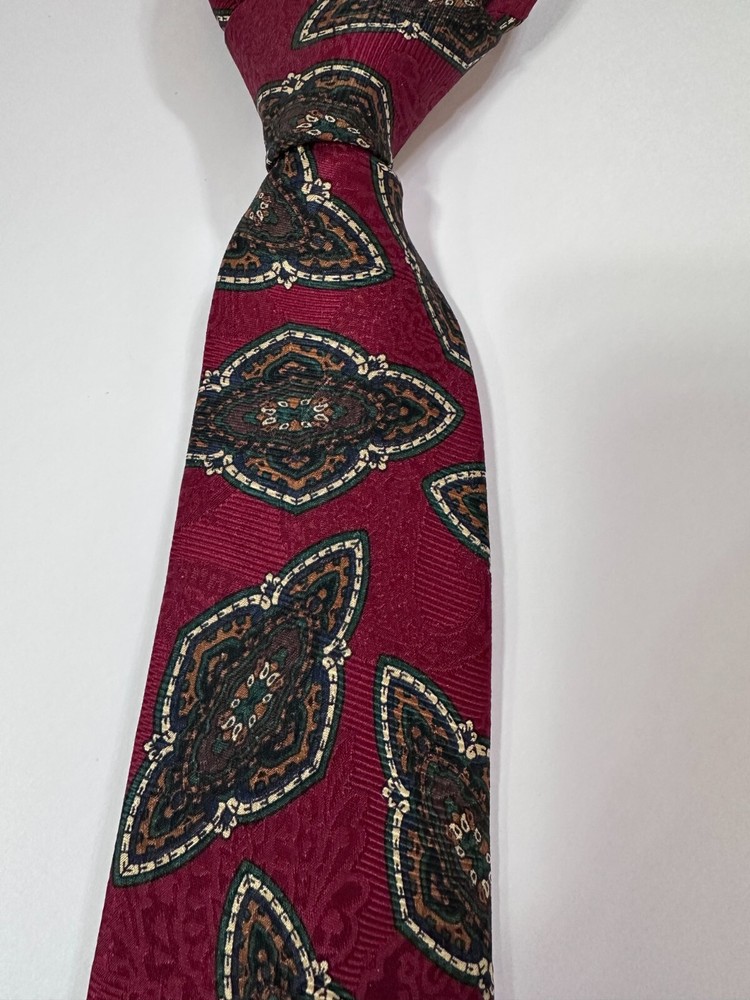 Robert Talbott Best of Class Burgundy Paisley Silk Tie Hand Sewn USA Ascot