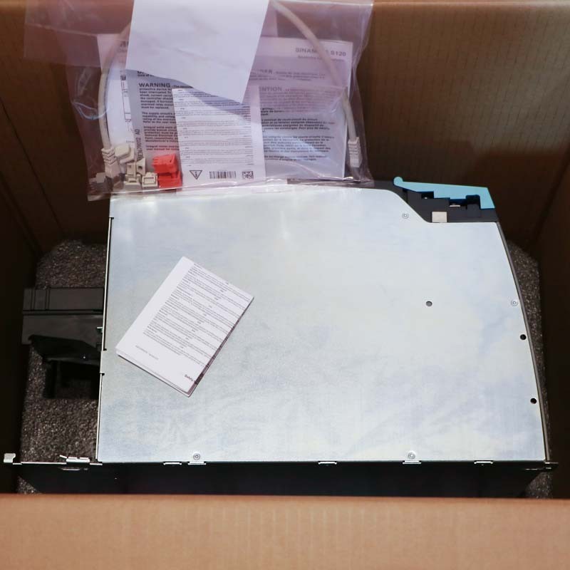 NEW Siemens 6SL3120-1TE31-3AA3 SINAMICS S120 Single Motor Module