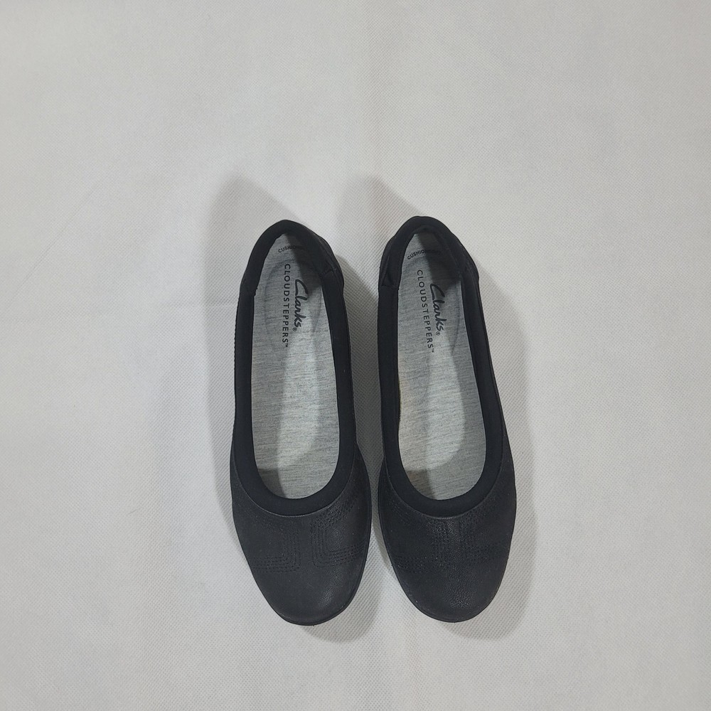 Clarks Cloudsteppers Womens Slip-On Black Comfort Flats Size 6