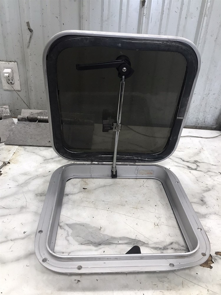 88 Sea Ray 270 Amberjack Boat Taylor Made 12 in inch square hatch window