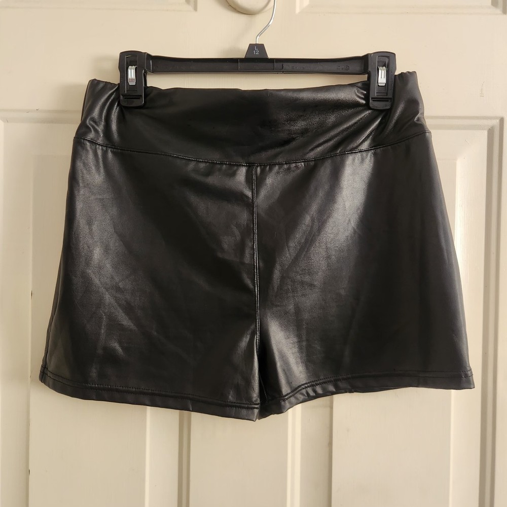 Brand Unknown Faux Leather Shorts WMNS XL Soft Stretchy Excellent Shape Pleather