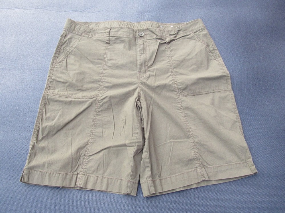 Chico's Shorts Women's Khaki Size 18 Cotton Blend Bermuda Stretch