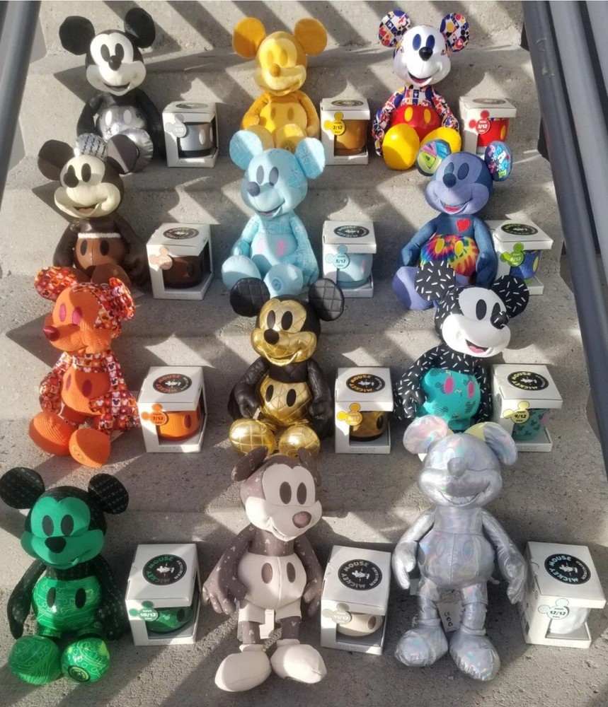 Disney Mickey Mouse Memories Plush and Mug Complete Set Plus Cards & Jan Pin Set