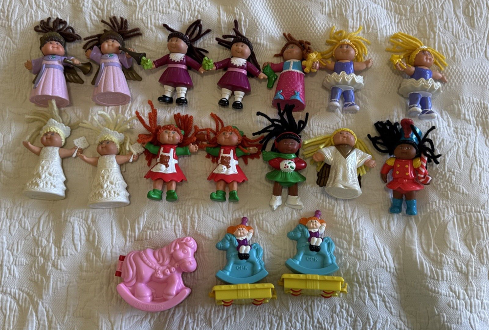 vintage cabbage patch kids mcdonalds Happy Meal Toys 1990s Lot of 17