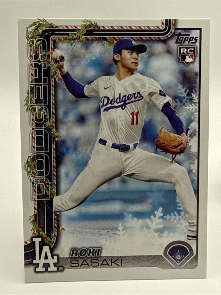 2025 Topps Holiday Roki Sasaki RC Holiday Back Variation SP H23 Dodgers