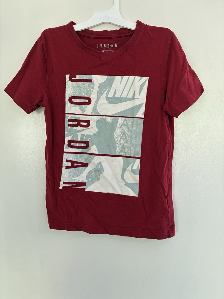 Nike Air Jordan Kids Boys Graphic 100% Cotton Crewneck Short Sleeve Shirt Red S