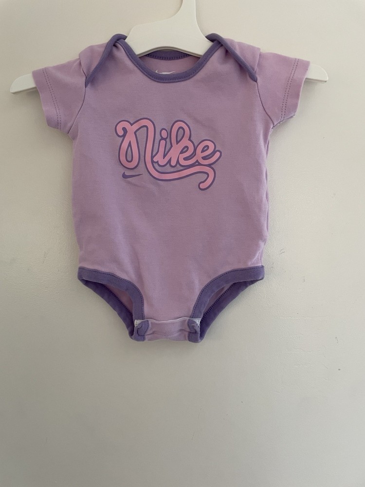 Nike Baby Girls Pink Nike Graphic 100% Cotton Short Sleeve Bodysuit Purple 0/3M