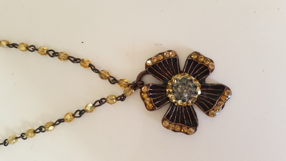 Swarovski Topaz Crystal Pendant Necklace 16 Inch Seasonal Whispers Collection-image