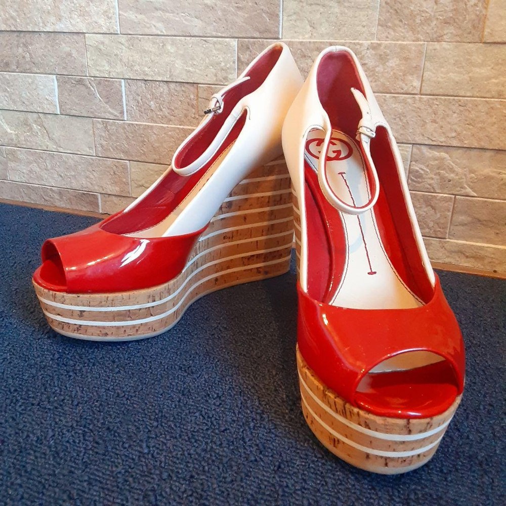Gucci Men Red White High Heel Sandals Size 4.0 US
