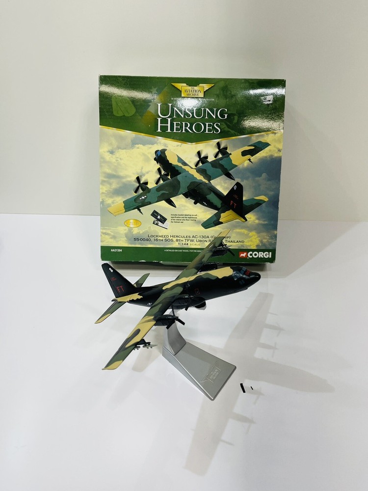 Boxed Corgi AA31304 Ltd Edn Lockheed Hercules AC-130A (Gunship)   1:144 ✅📝