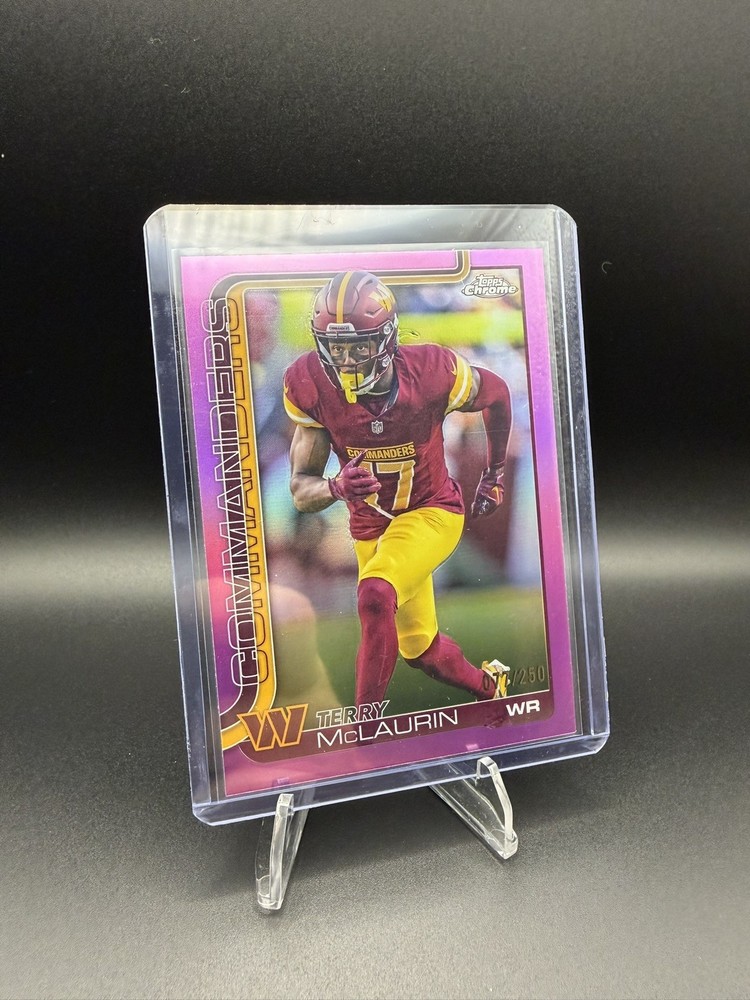 Topps Chrome 2025 Terry McLaurin /250 TRUE PINK #208 Washington  Commanders