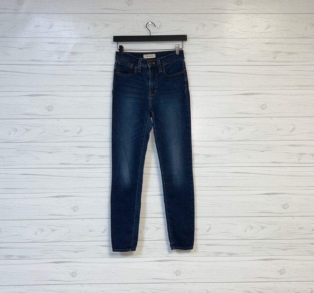 Madewell Women’s Size 23 High-Rise Skinny Jeans in Dark Blue Stretch Wash
