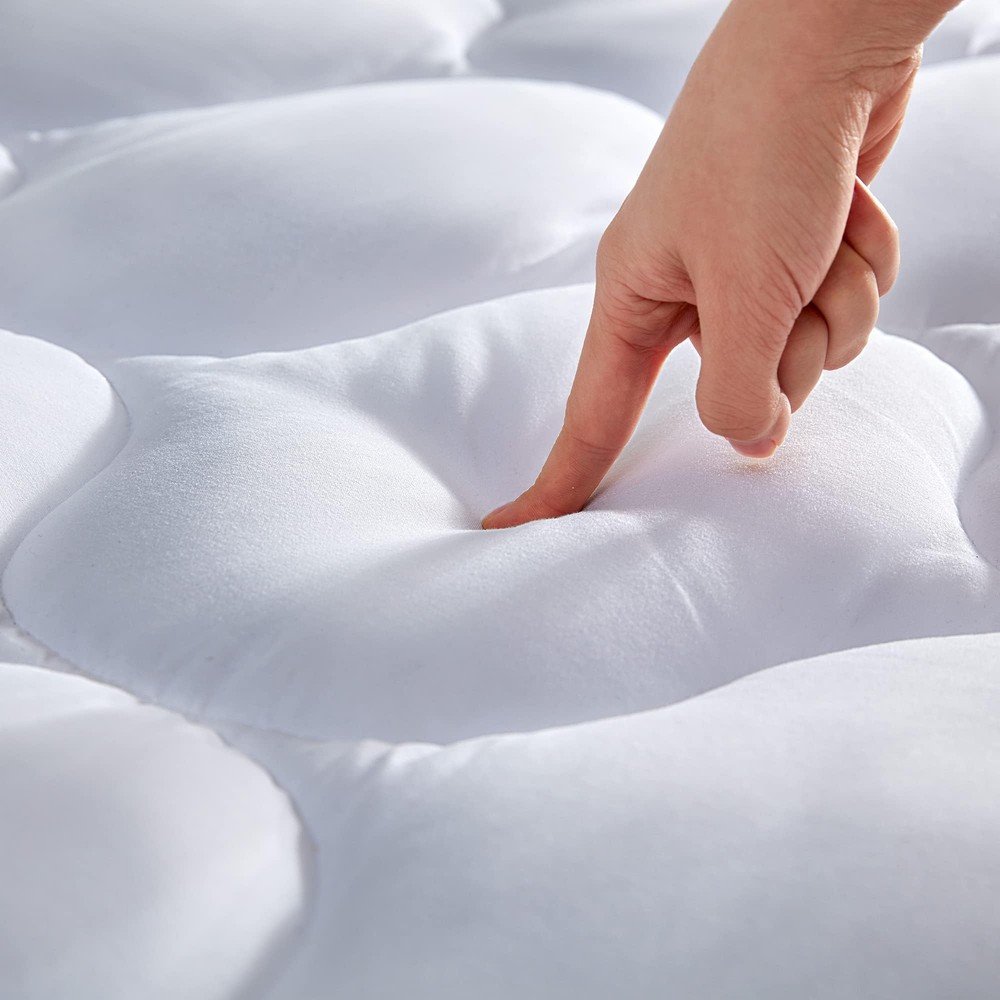 Quilted Fitted Queen Mattress Pad Cover - Soft Fluffy Pillow Top Bed Mattress...
