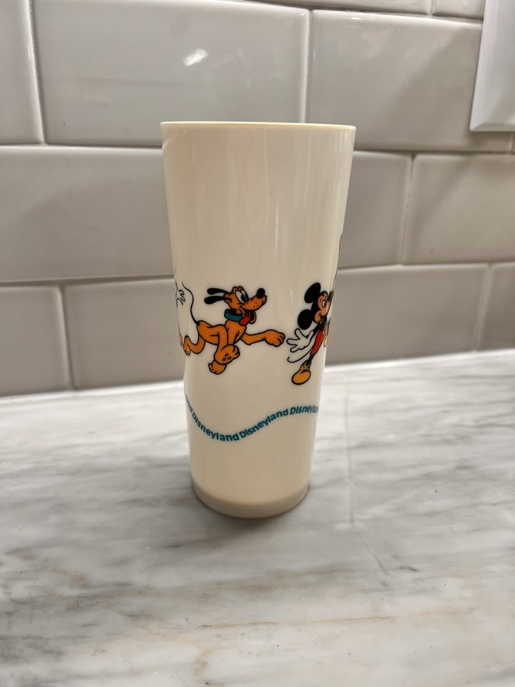 Vintage Disneyland cup Deka USA Mickey Mouse Donald Duck Goofy Pluto ~1970s