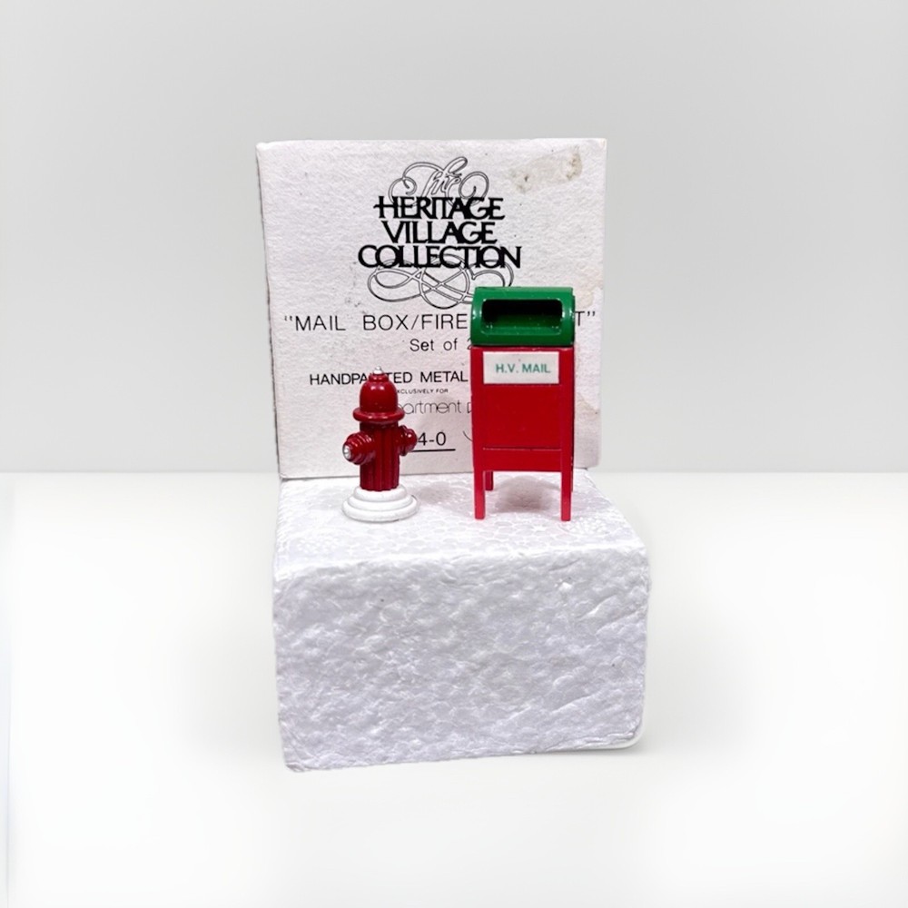 Department 56 Heritage Village Collection Mail Box & Fire Hydrant #5517-4