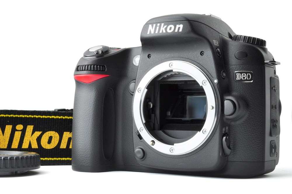 Nikon D80 [Top-MINT] 10.2 MP Digital SLR Camera Body Only 1365 Shots Barely Used