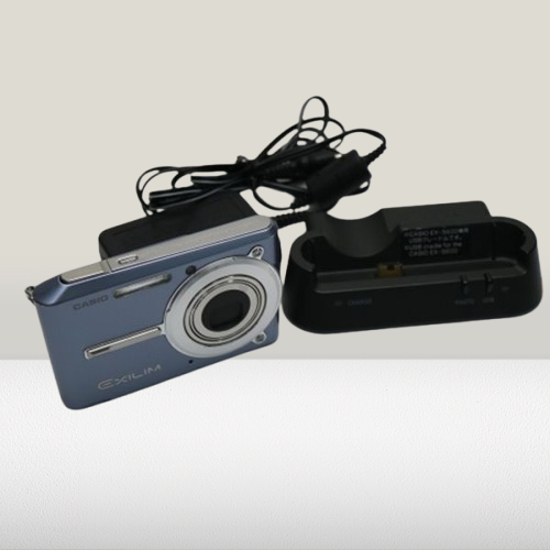 CASIO EXILIM EX-S600 Mistral Blue Digital Camera Body in Excellent Condition