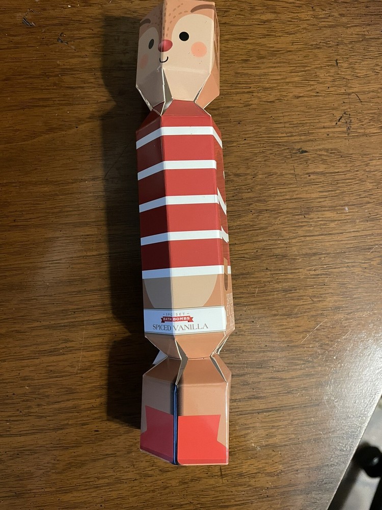 3 Piece Christmas Holiday Spiced Vanilla Reindeer Bath Bomb Set