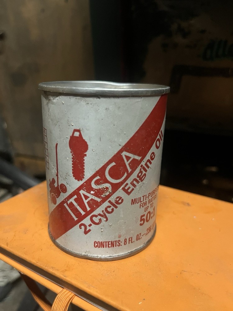 Vintage Itasca 2 Cycle Oil Unopened