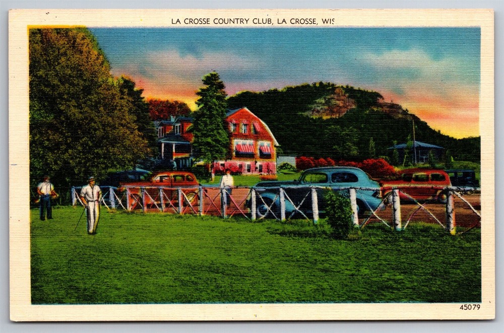 La Crosse Country Club Cars Golfers La Crosse Wis Linen Postcard K2