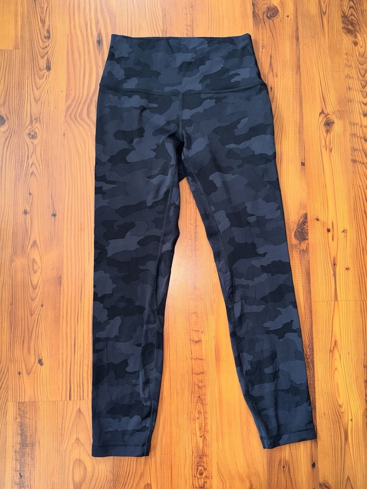 Lululemon Womens Size 6 Camo Athletic Yoga Workout Leggings