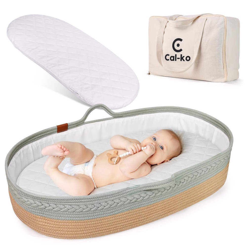 Moses Basket for Newborns – Baby Changing Basket with Waterproof Pad – Reinfo...