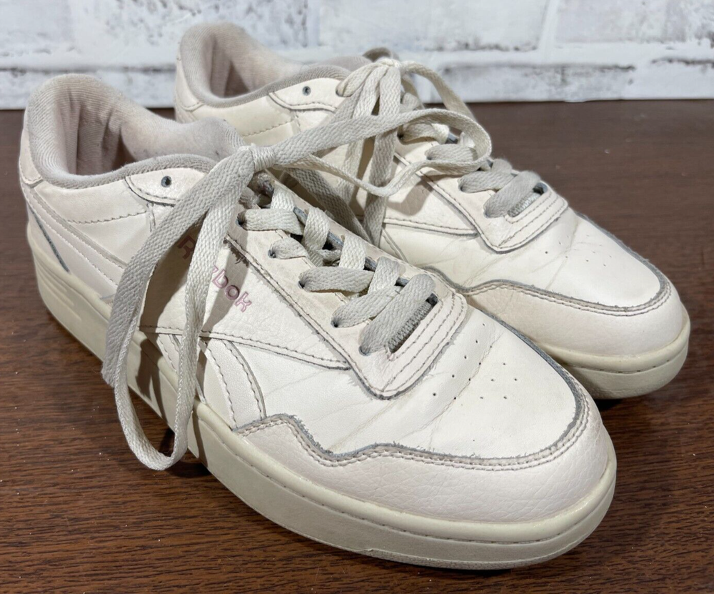 Reebok Women's Galaxy 7 Beige Sneakers Size 7 - Leather