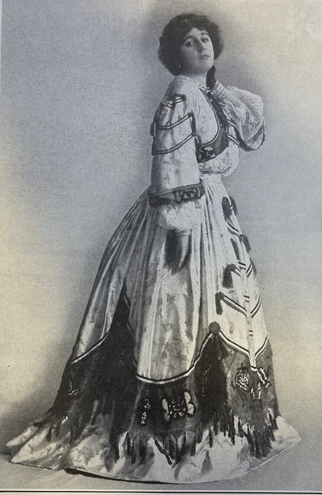 1910 Vintage Magazine Illustration Actress Margaret Anglin