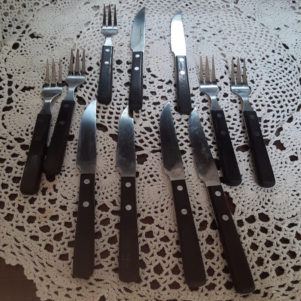 Henckels Germany 6 Steak Knives and 5 Forks Set