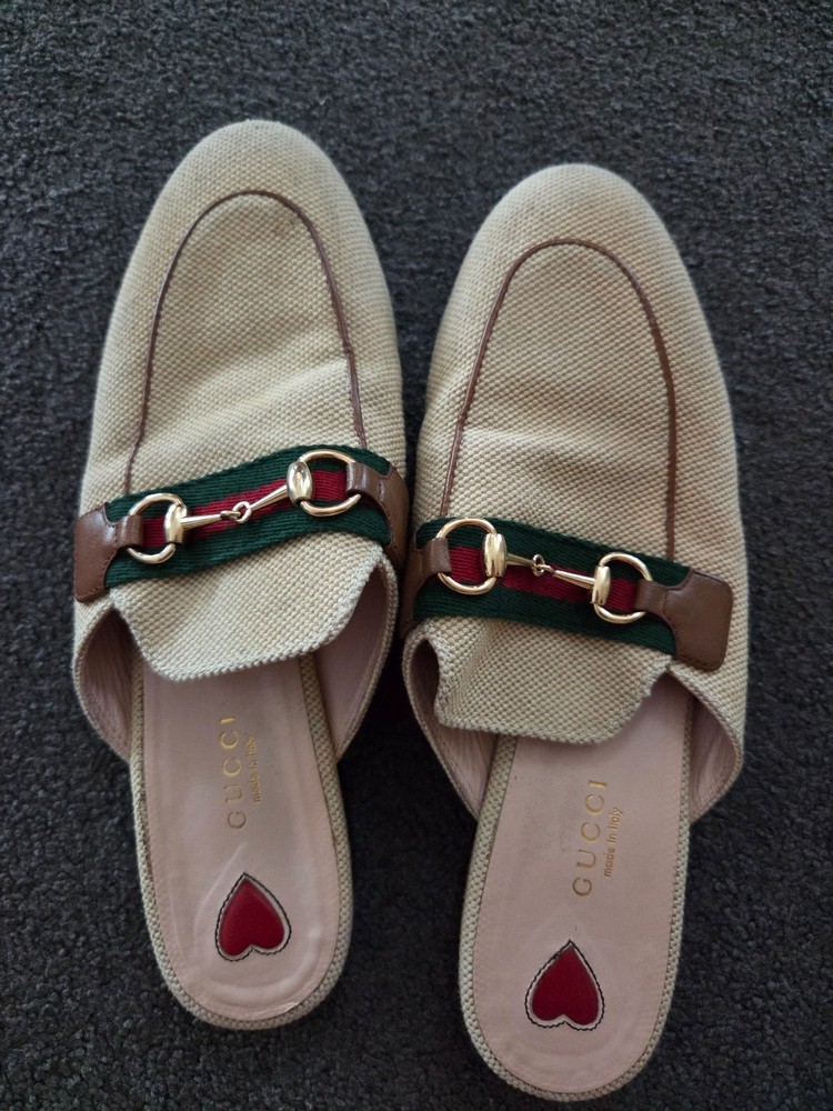 Gucci slip-on beige canvas size 38