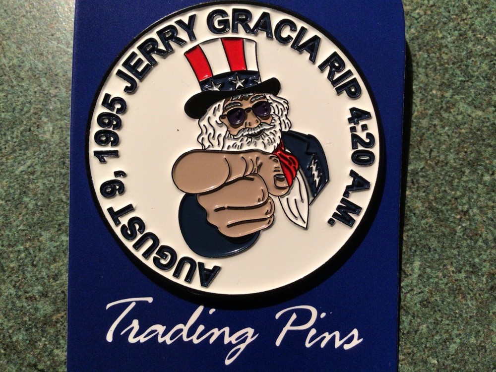 STUPID ERROR PIN - FACTORY SPELLED JERRY GARCIA WRONG!  how about $1.00 ea?