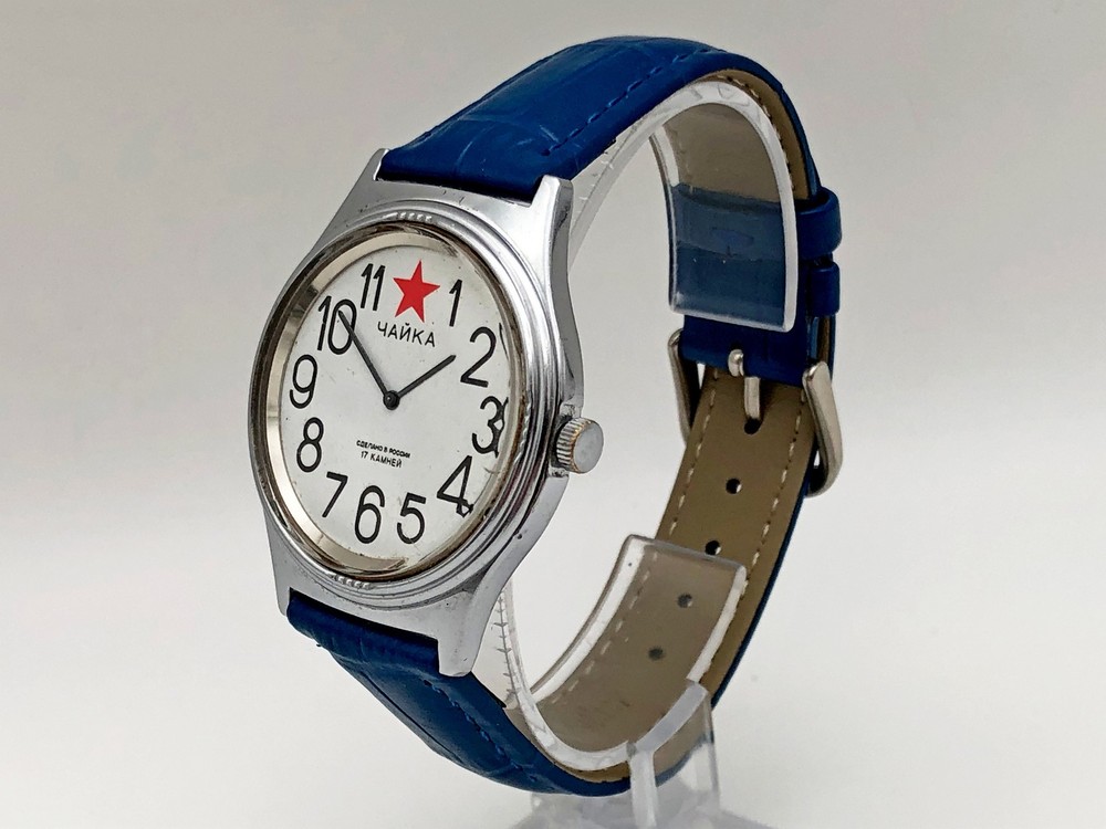 Vintage Chayka Red Star 12 USSR Mechanical Wristwatch 17 Jewels Serviced
