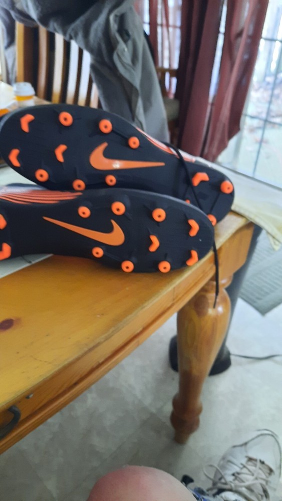 Nike Mercurial Soccer Cleats Men'Sz 13 US New Never Used.