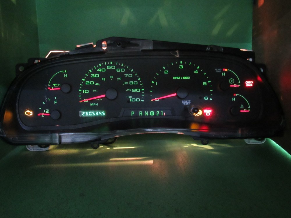 2004 Ford F350 SD Gas MPH Instrument Cluster Speedometer 4c34-10849-fd 321k OEM