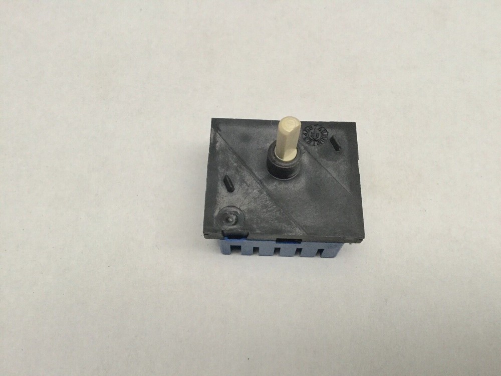 Genuine Westinghouse Boss 657 Oven Separate Grill Switch PGN657W*32 PGN657W*40