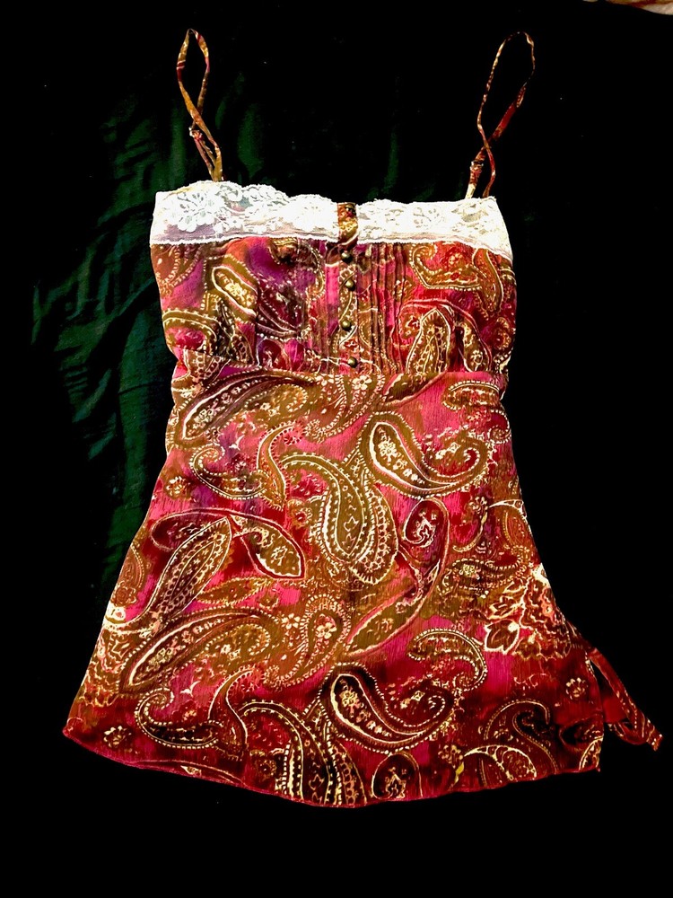 Y2K floral lace tank top in purple and pink with delicate trim