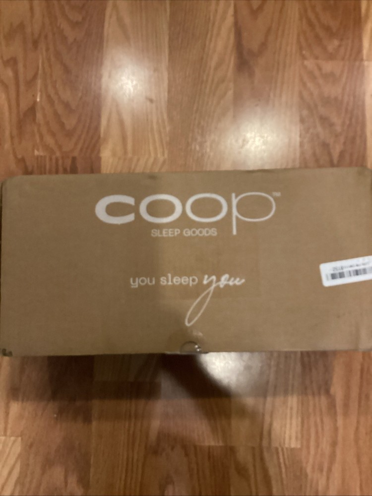 Coop Sleep Good  The Eden, King Size Pillow, Brand New In Box