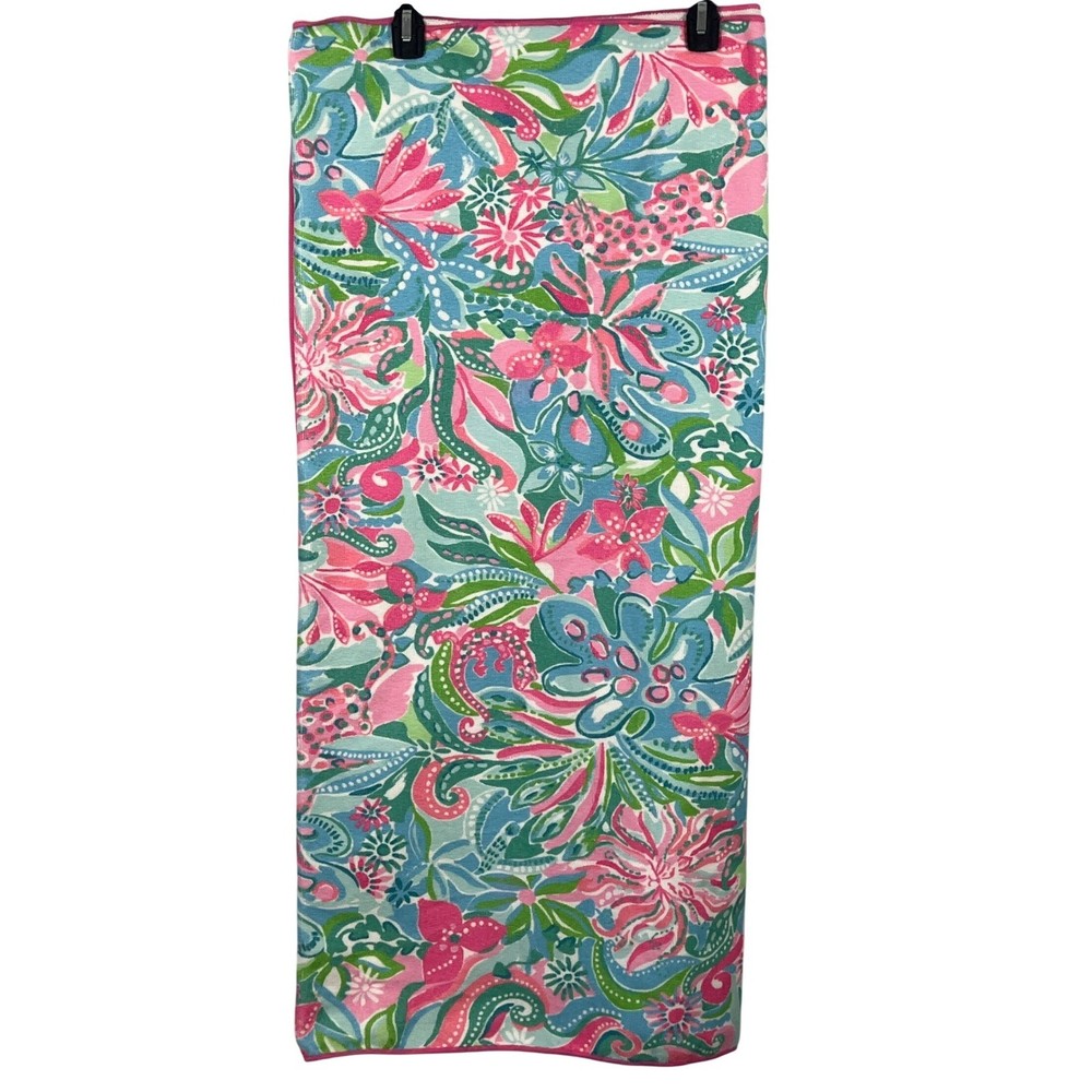 Lilly Pulitzer Bright Colorful Tropical Beach Towel Pink Blue Green Vacation