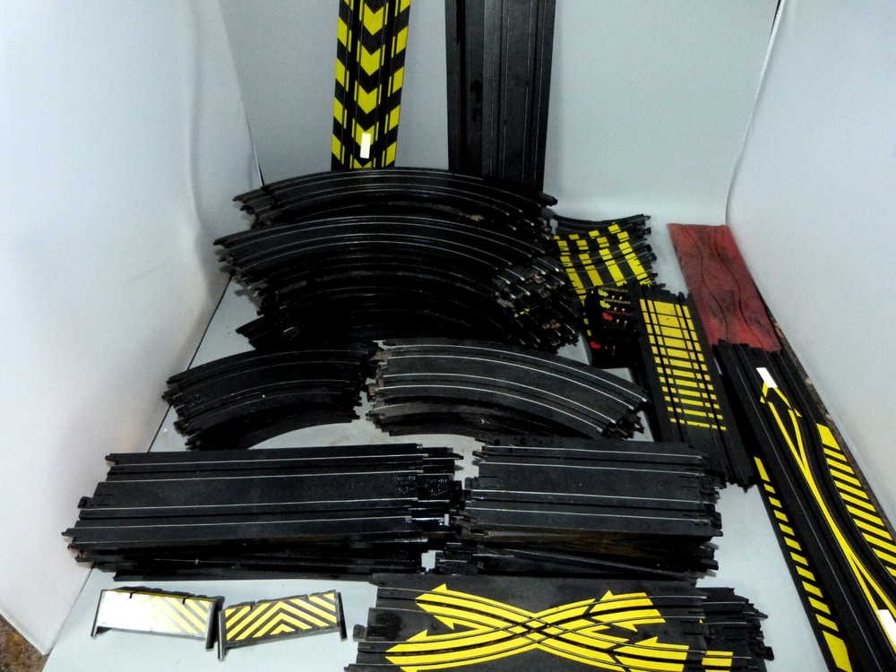 89+ Piece HO Tyco Slot Car Race Track Set  