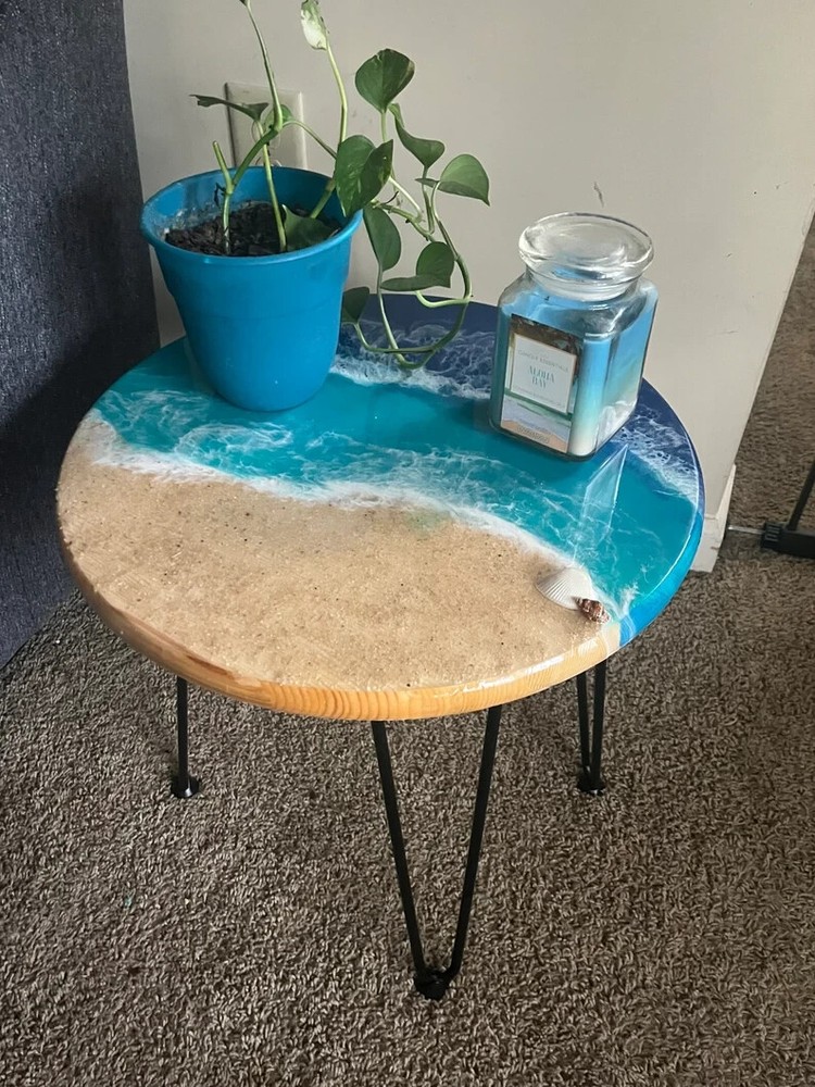 Epoxy Ocean Wave Round Resin Table Top for Restaurant Decor