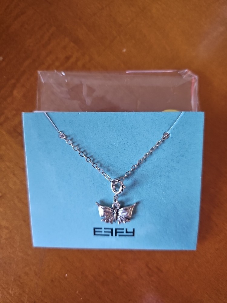 Beautiful Butterfly Necklace. Chain is 18