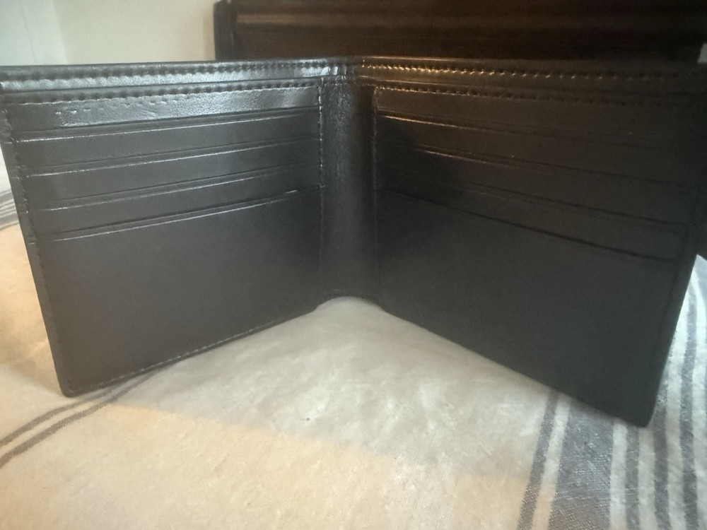 Coach Dark Brown Leather Bi-fold Mens Wallet Billfold