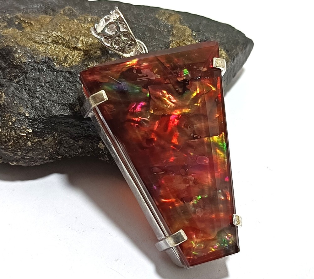 Certified Fancy Cut 80.25 Ct Natural Ammolite  Solid Silver Pendant Gemstone